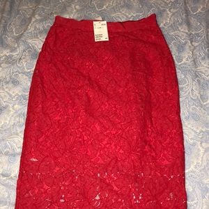 NWT RED LACE MIDI SKIRT 💃🏻